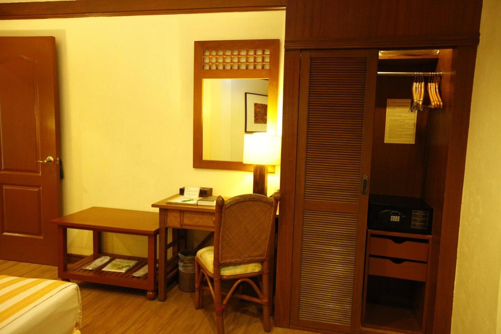 Boracay Tropics Resort Hotel Manoc-Manoc Dış mekan fotoğraf